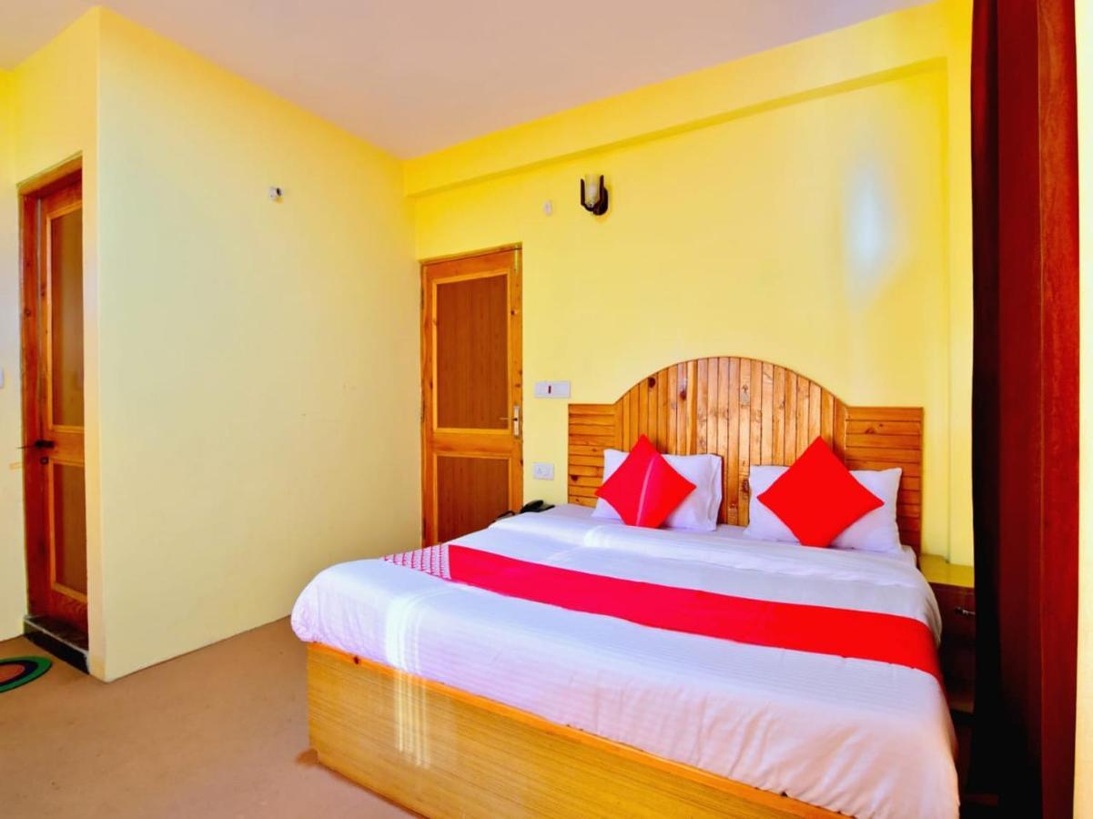 Hotel Kingston Маналі Екстер'єр фото