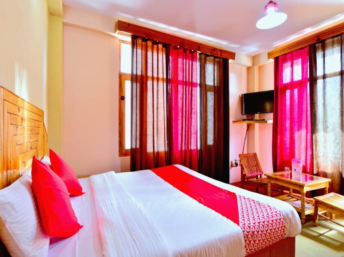 Hotel Kingston Маналі Екстер'єр фото