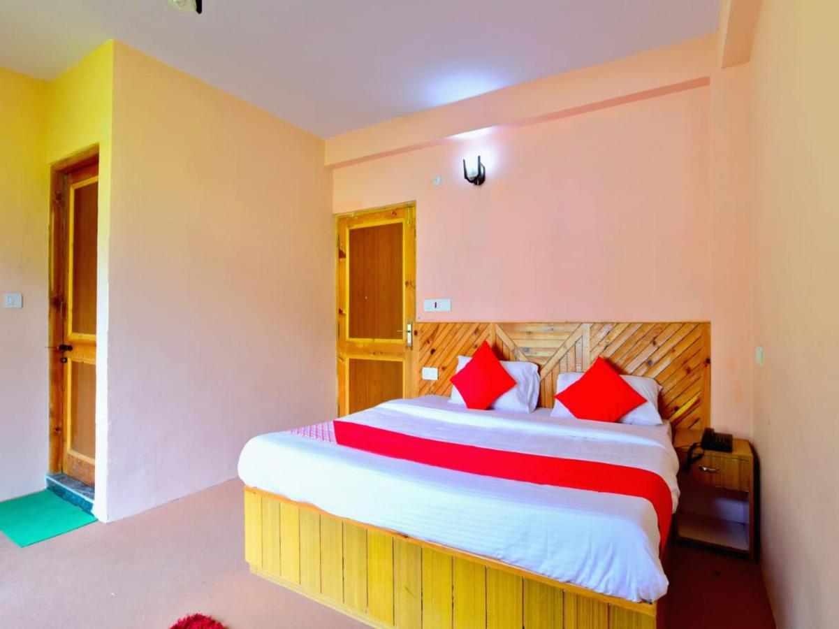 Hotel Kingston Маналі Екстер'єр фото